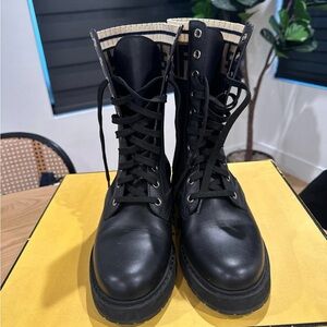 Fendi Booties Black
